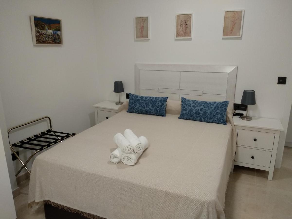 Apartamentos กอร์โดบา ภายนอก รูปภาพ